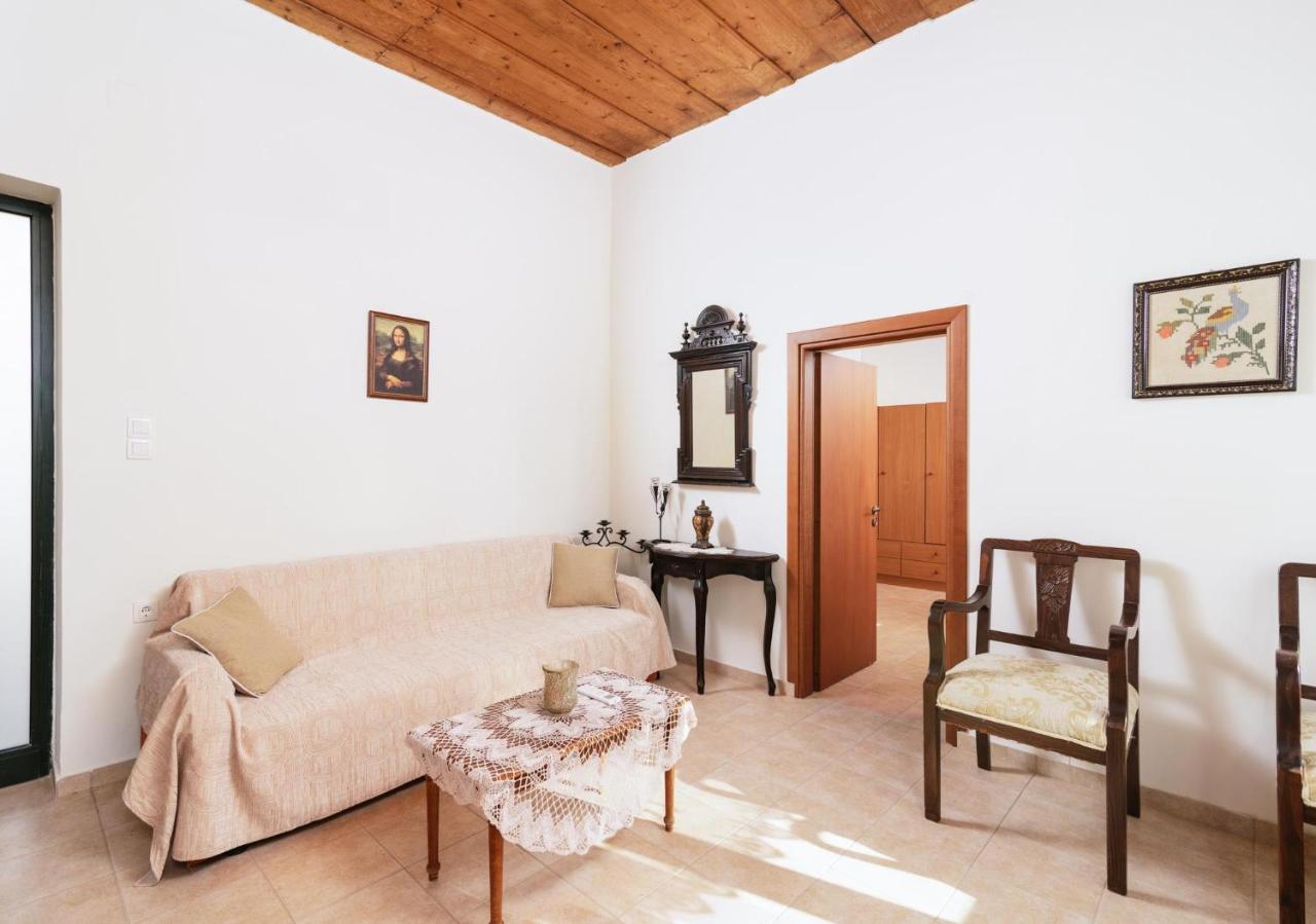 Villa Fontana Perion Luaran gambar
