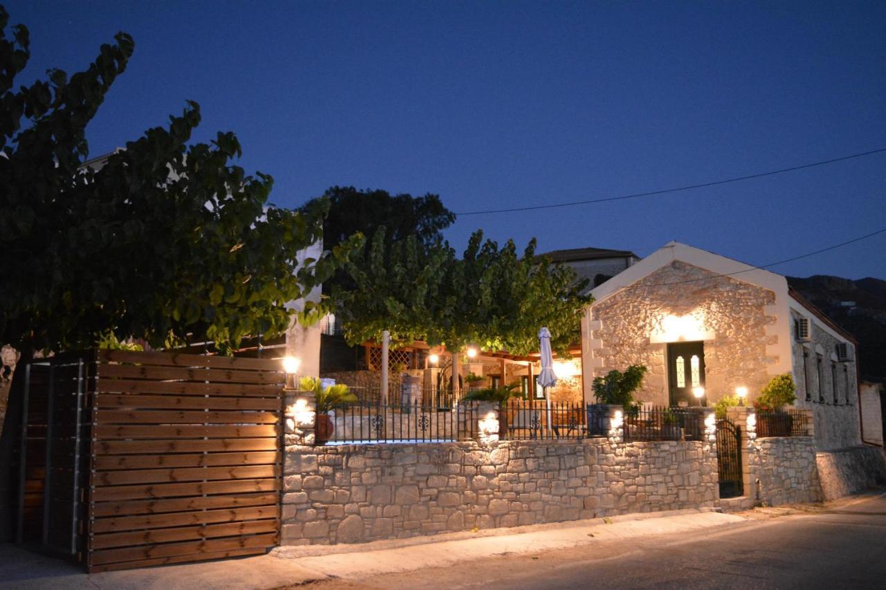 Villa Fontana Perion Luaran gambar